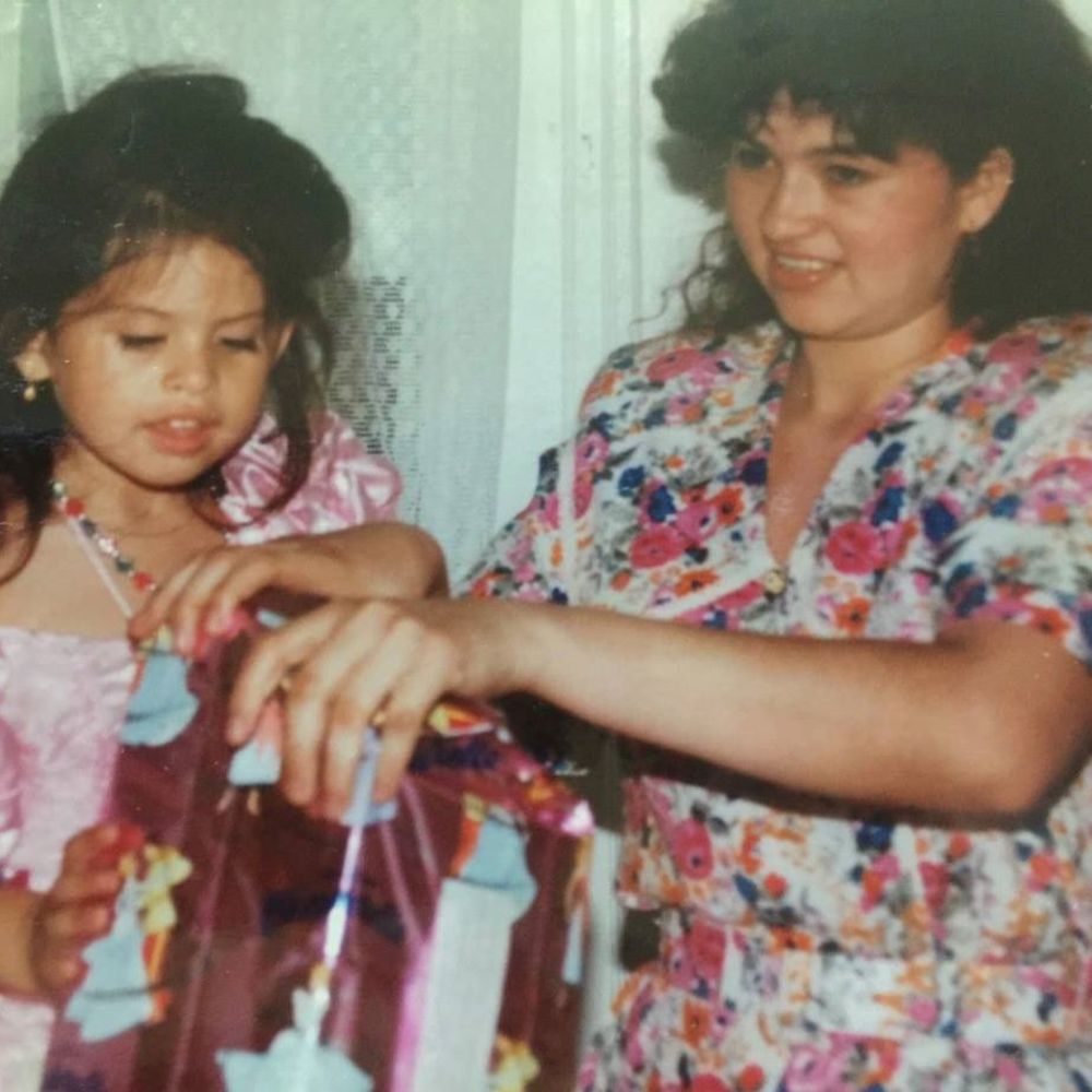 Meet your Posher, Jenny